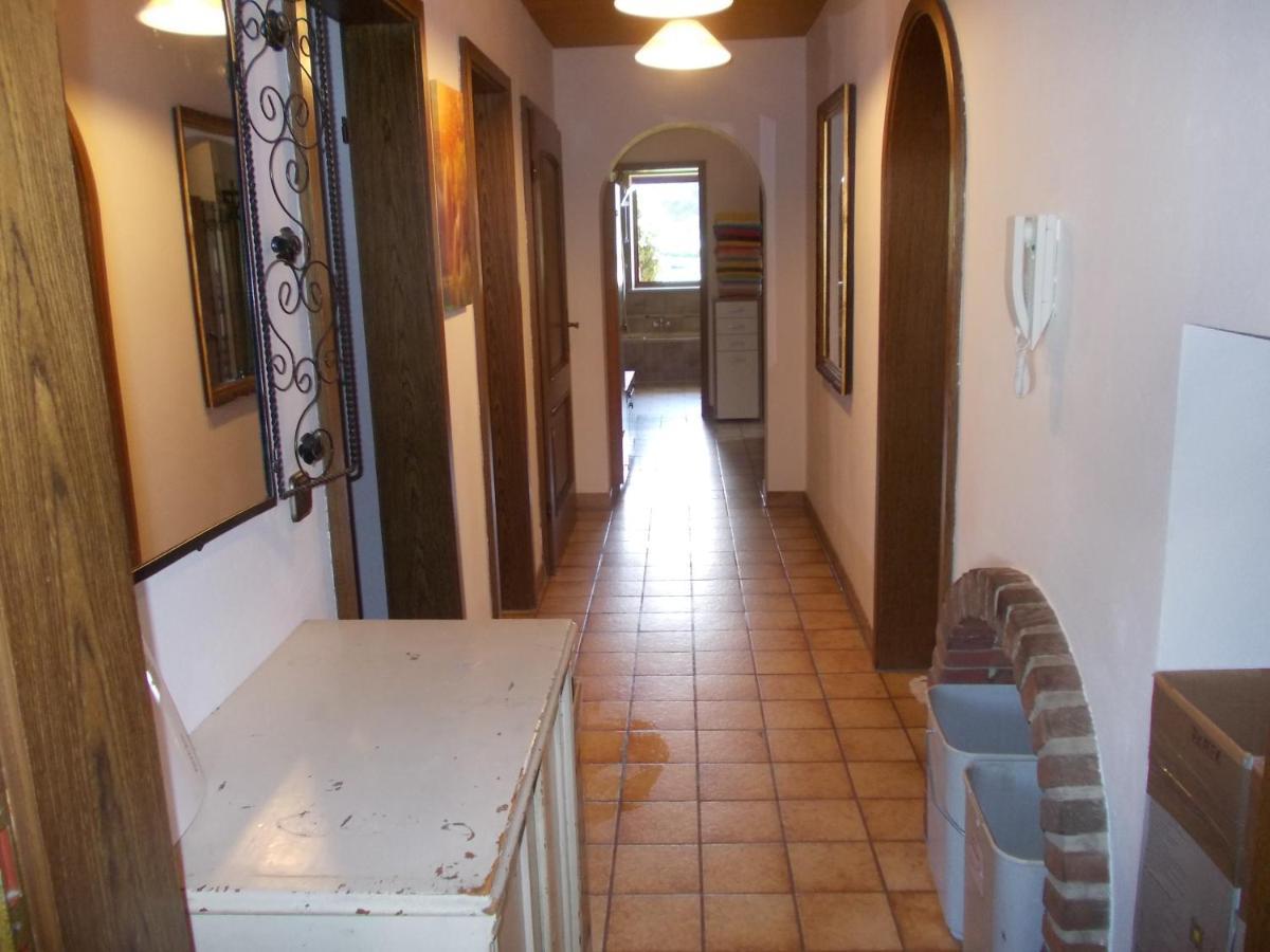 Xxl Apartment, 10 Beds, 4 Sleep-Rooms, 140Qm, 2 Wc, 2 Shower && Bruckmühl Exterior foto